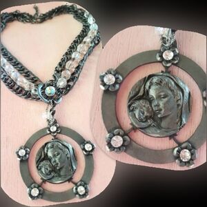 Vtg 60s Italy pewter Mary baby jesus Swarovski beads chunky chain necklace NWT